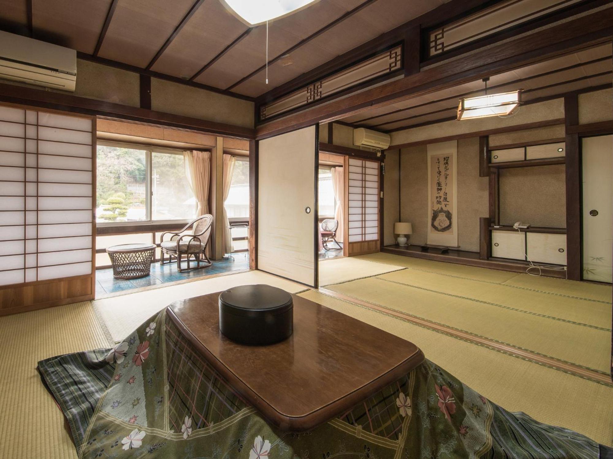 Izumiya Ryokan' Tawarayama Onsen Nagato  Zewnętrze zdjęcie